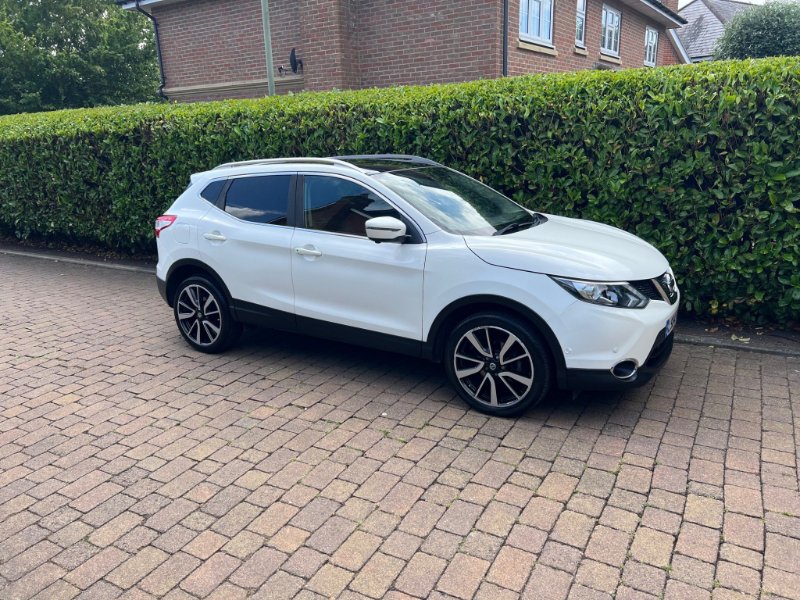 Used Nissan Cars for sale in Coulsdon, Surrey AMC Motor Solutions